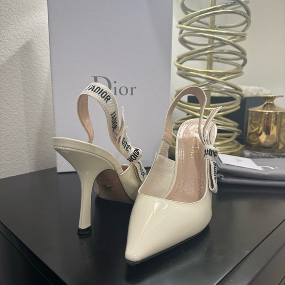Christian Dior J'Adior Slingback Pump Patent Off White 37.5￼ - Picture 4 of 10